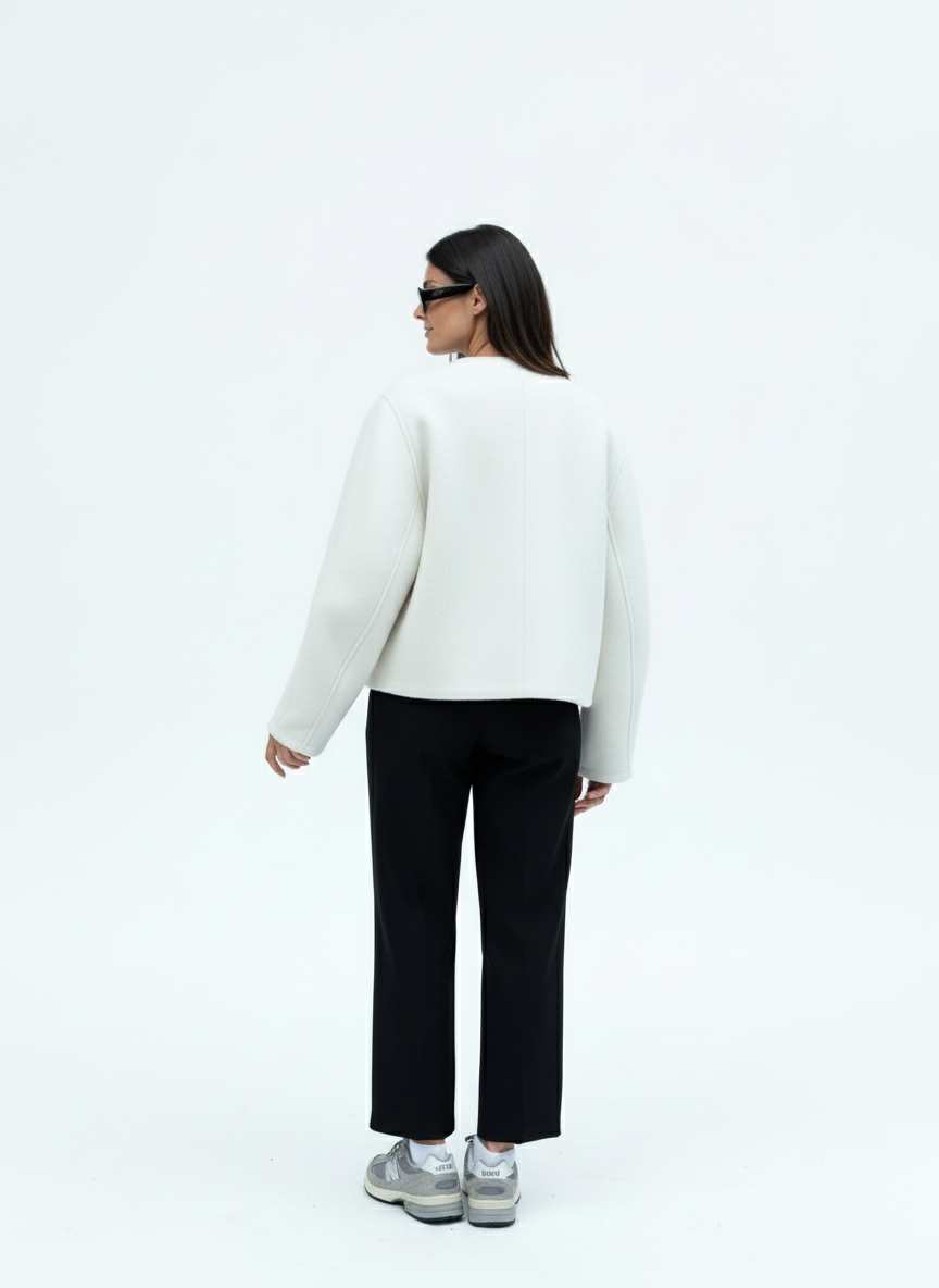 Noor | Asymmetrisch Verschlossene Wolljacke