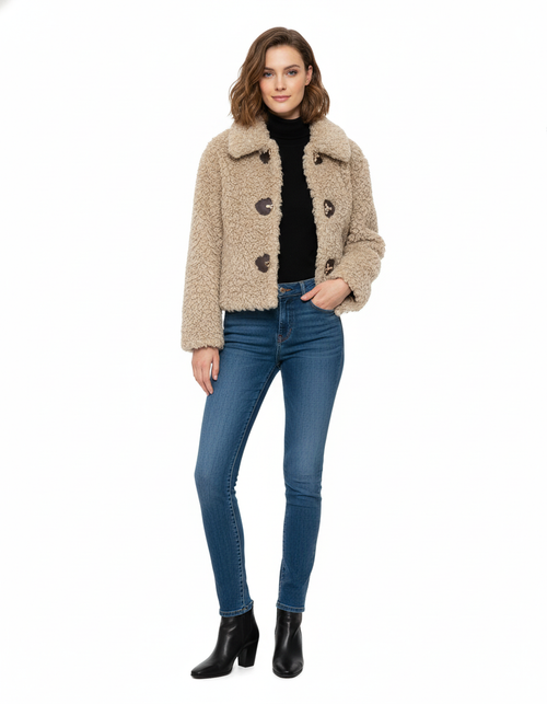 Aurélie | Teddyjacke mit Stilvollem Kragen