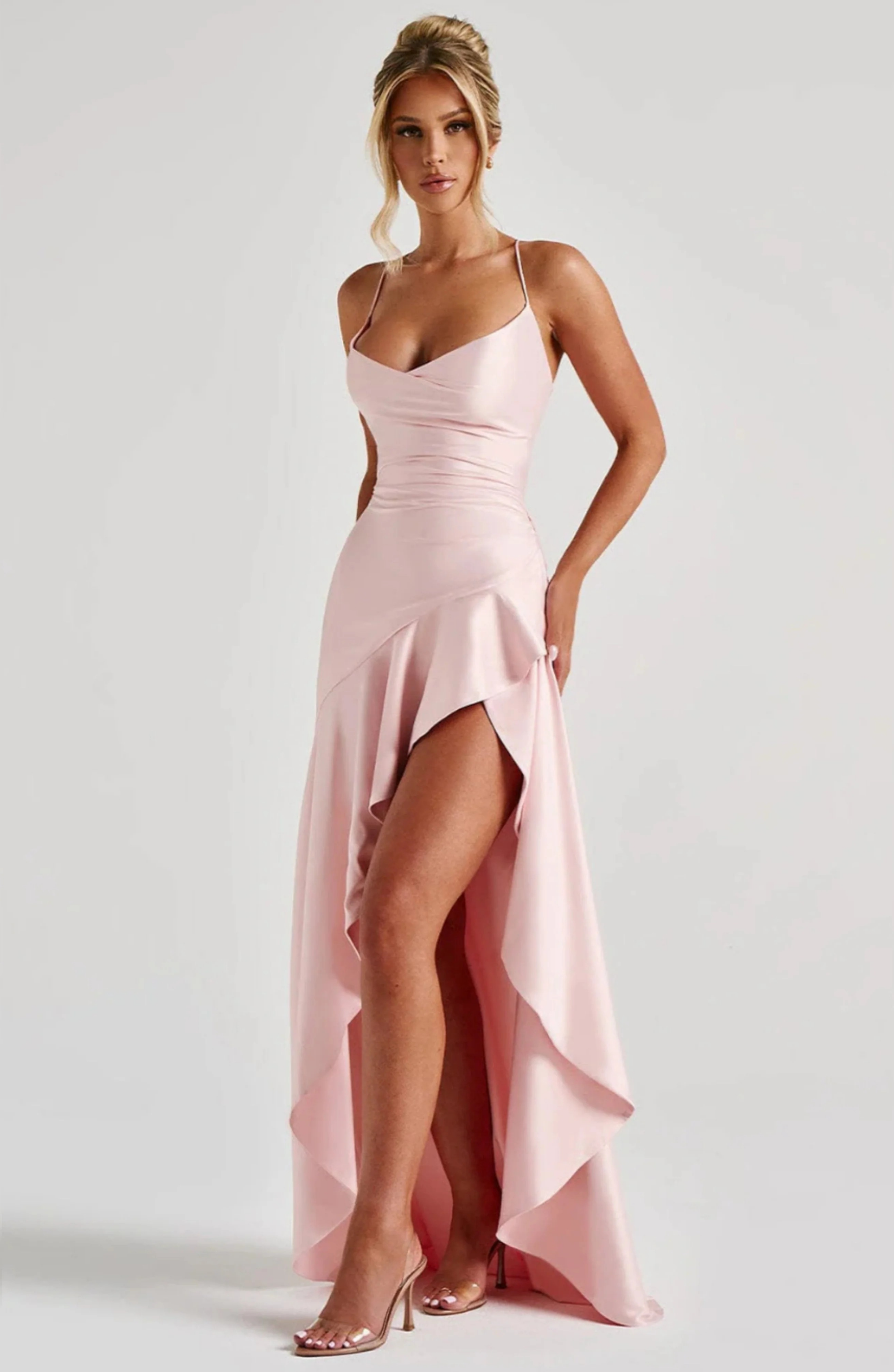 Amaris Damen-Maxikleid Detailansicht der Verarbeitung | Saliénne
