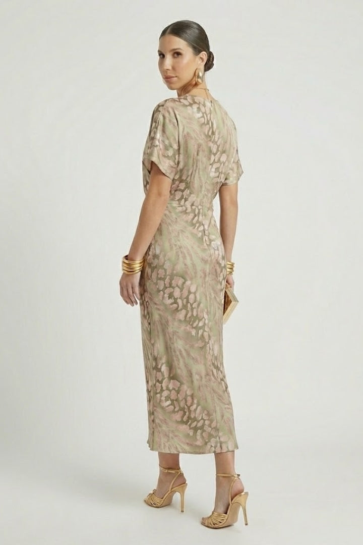 Auralia | Plissiertes Blumen-Midikleid