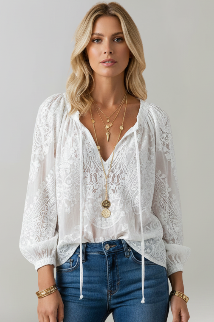 Nerisse | Transparente Häkel-Bluse