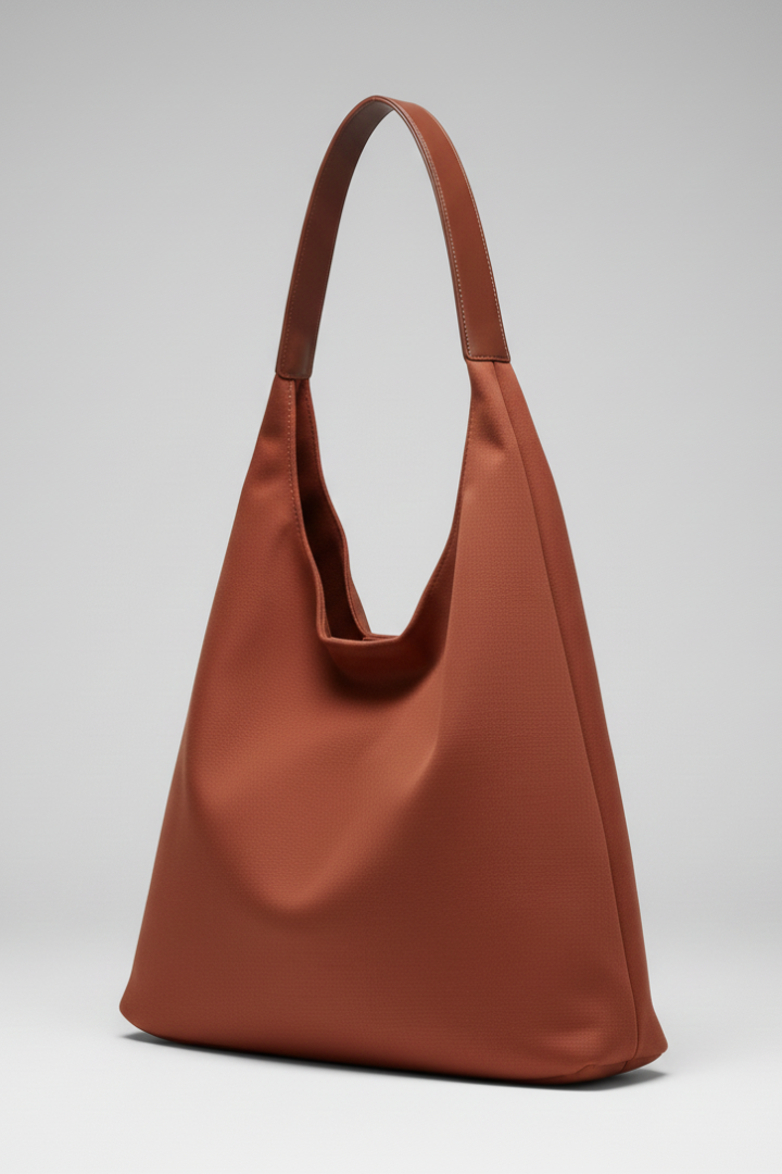Novira Slouchy Hobo-Tasche Detailansicht der Verarbeitung | Saliénne