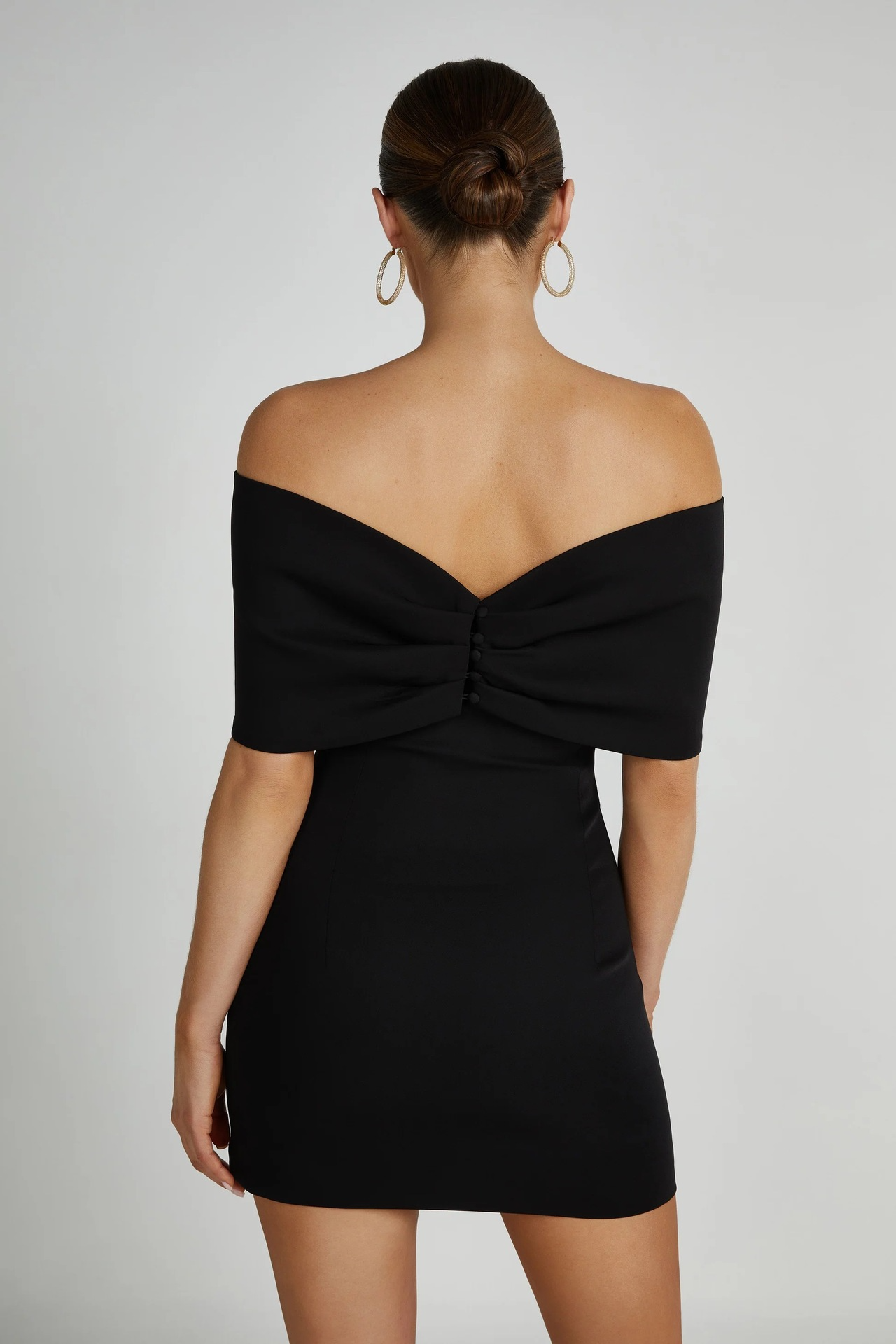 Eliana | Elegantes Schwarzes Off-Shoulder Mini Kleid