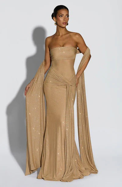 Delilah langes Damenkleid Detailansicht der Verarbeitung | Saliénne