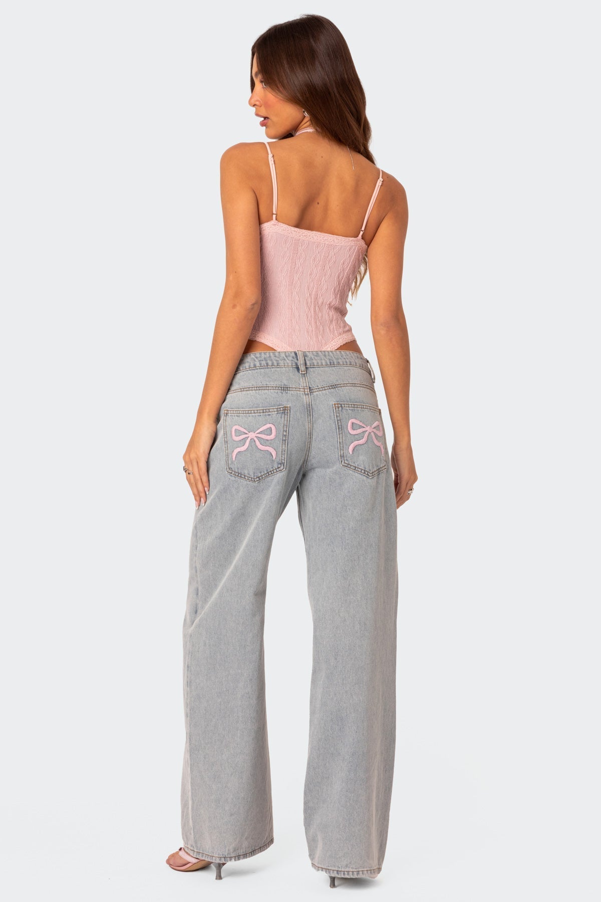 Faye | Weite Jeans mit Schleifenakzent