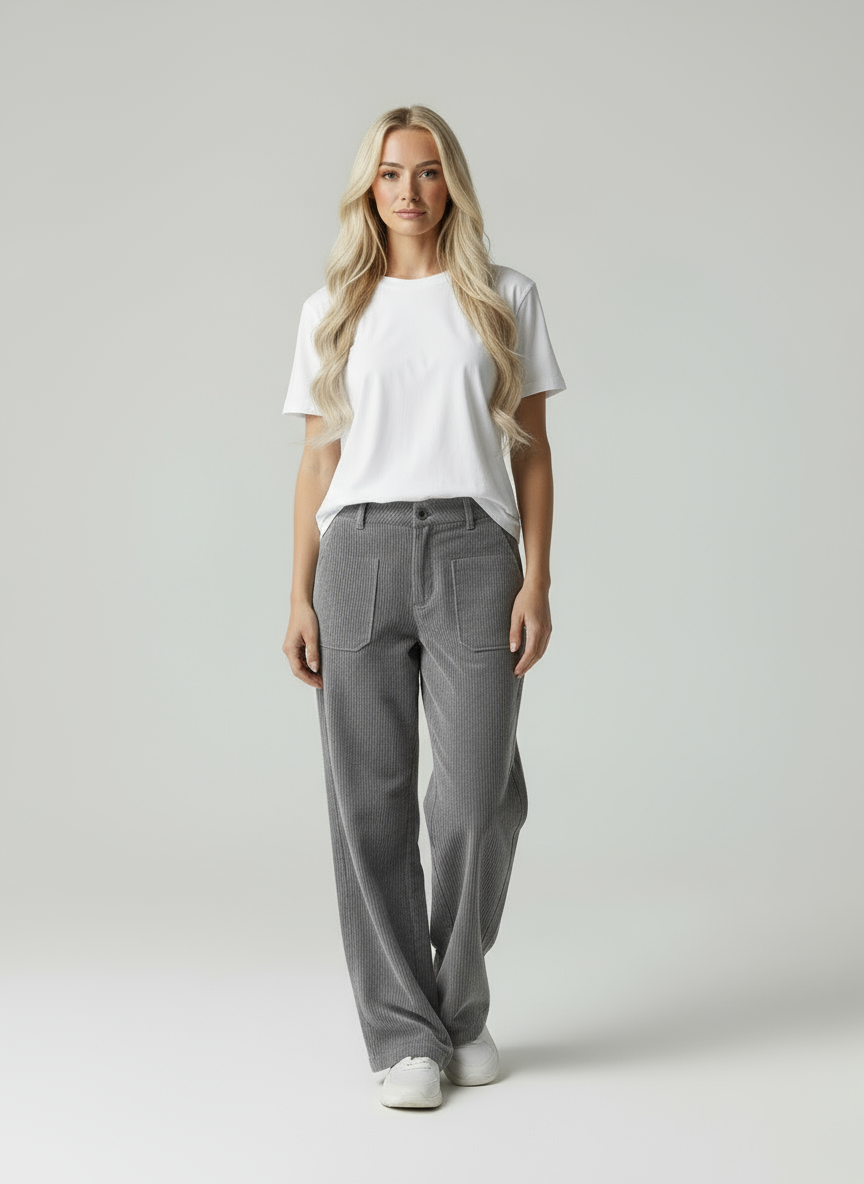 Liza | Weit geschnittene Corduroy-Hose mit Taschen